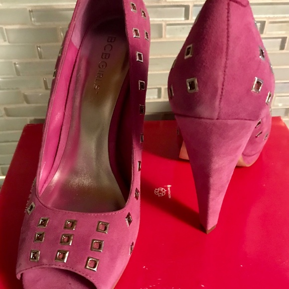 BCBG New Razzrush Suede Platform Peep Toe - Picture 8 of 8